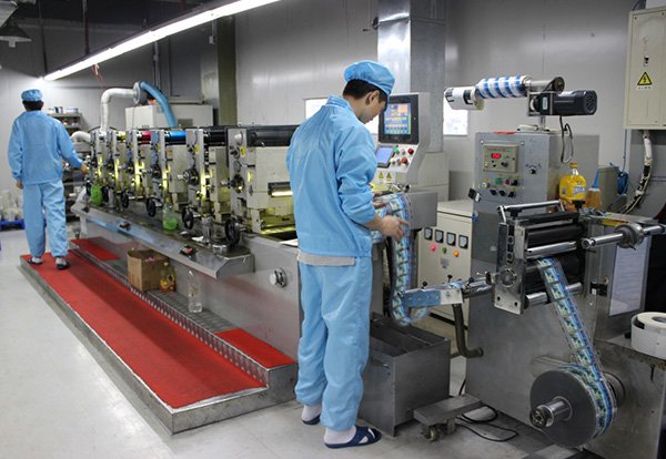 Wide format printing line