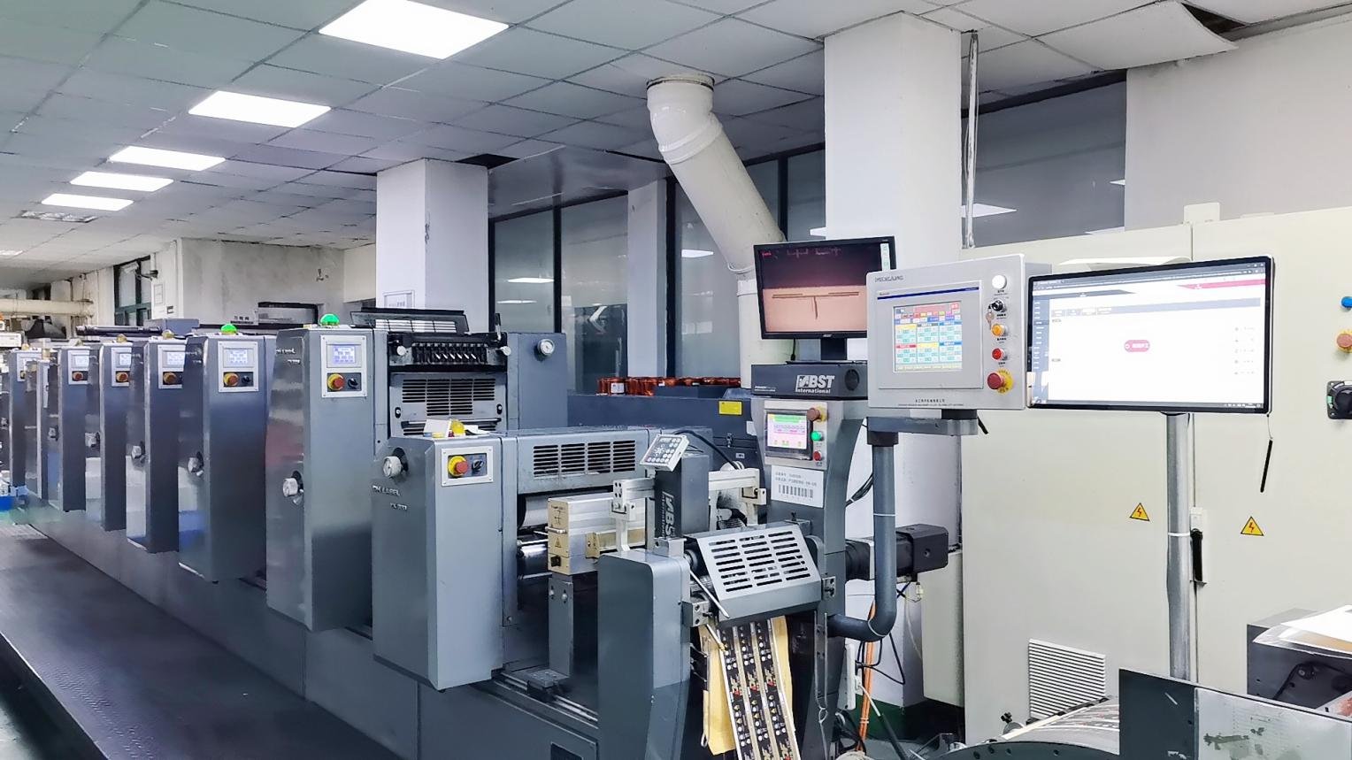 High-speed digital label printing machine for custom labels